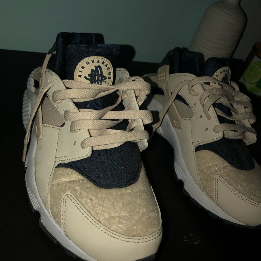 Nike Huaraches
